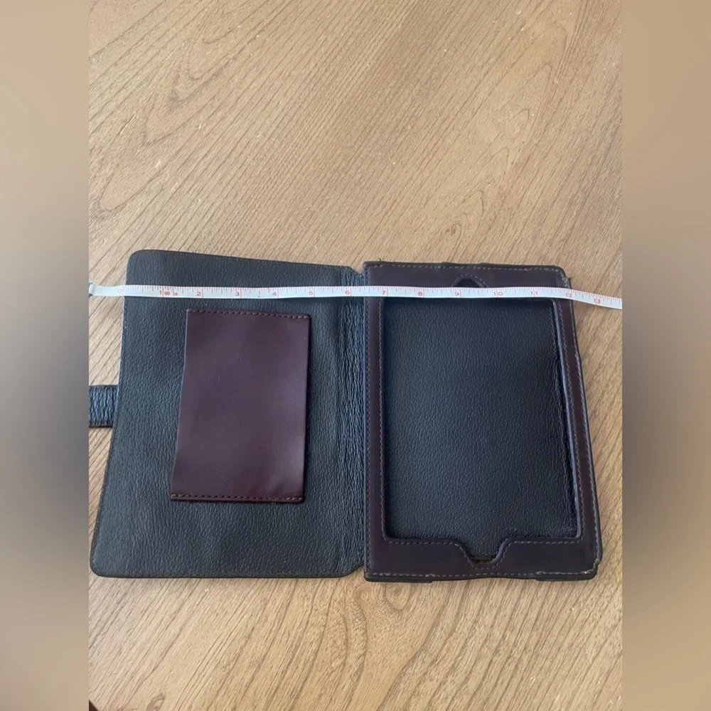 COPY - Saddleback leather mini iPad case
